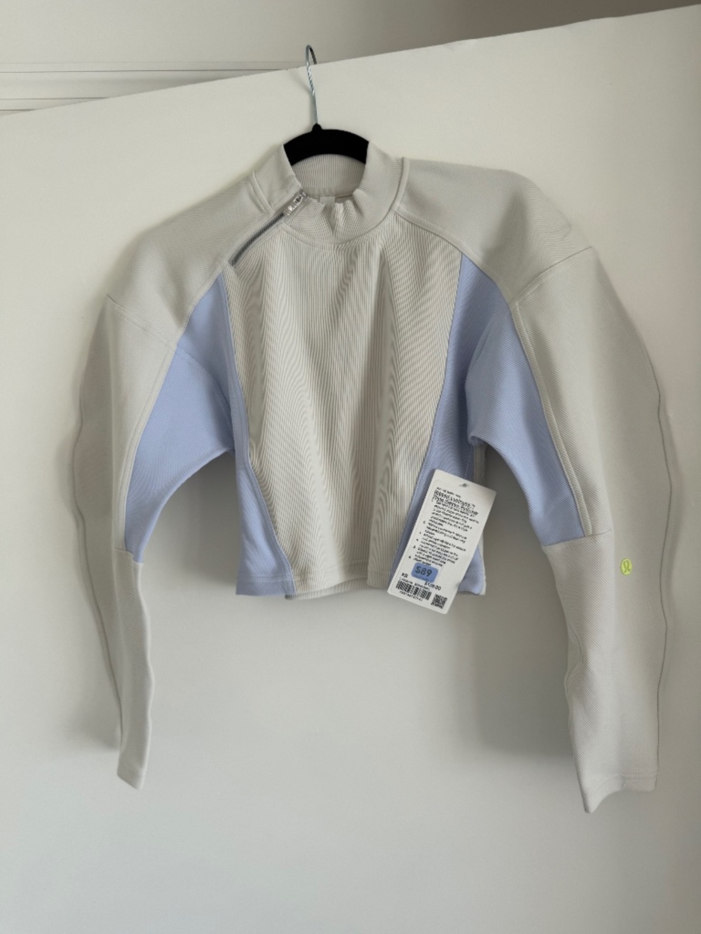 lululemon ribbed luxtreme wide-sleeve pullover